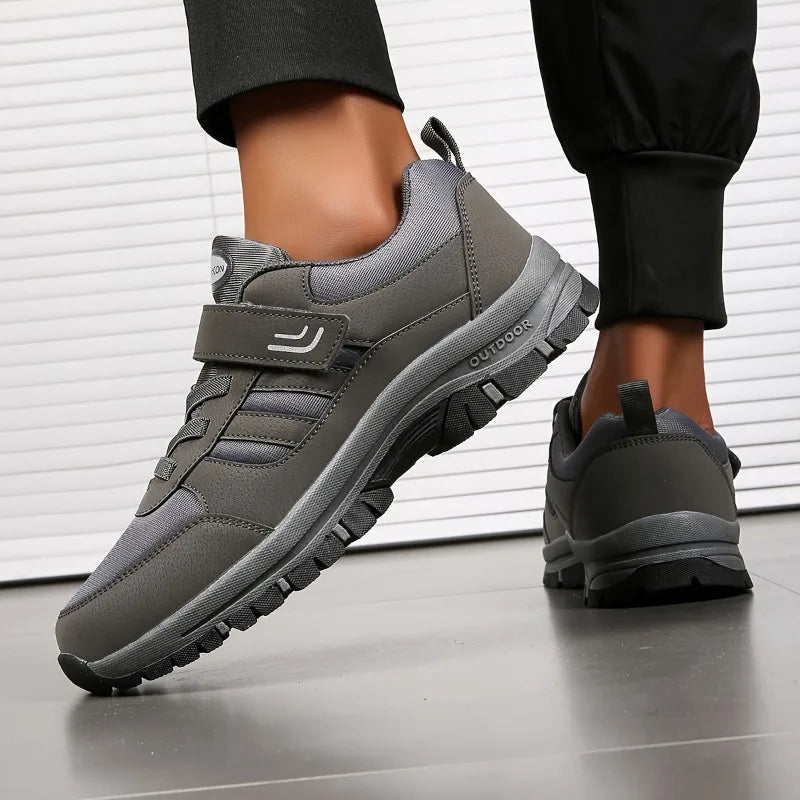 Men Hiking Running Sneakers